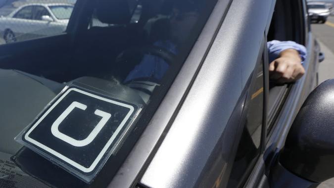 California Uber drivers can join in class-action lawsuit