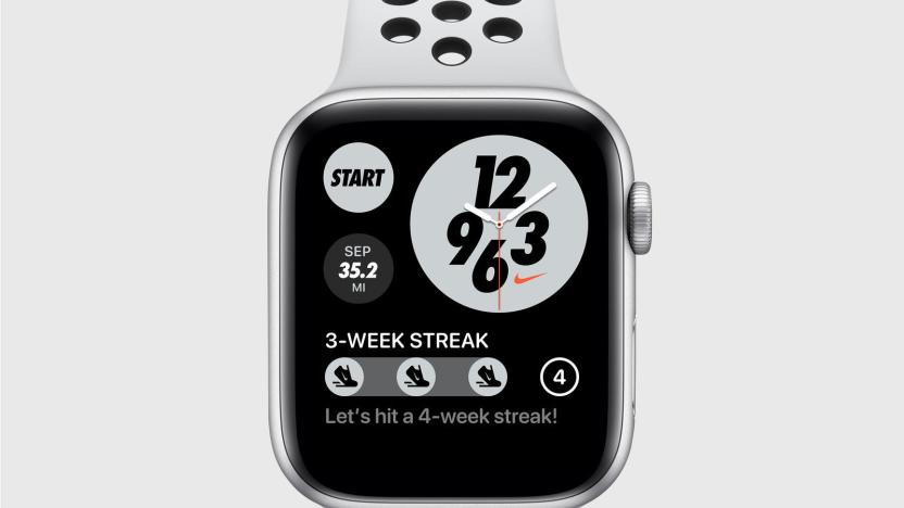 Apple Watch Nike with Nike Run Club streak complication