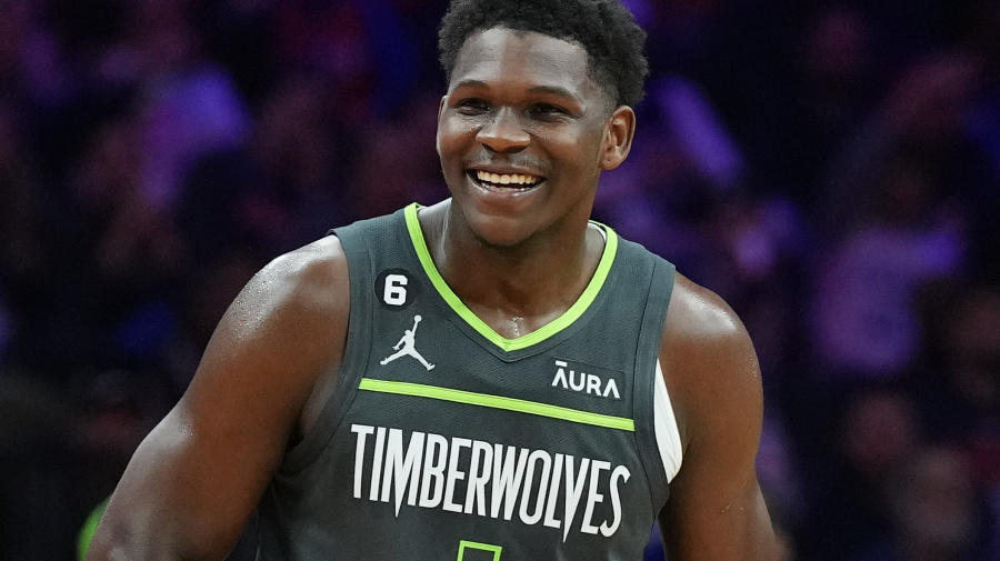 Timberwolves, Anthony Edwards agree on contract extension worth up to $260M