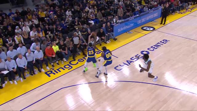 P.J. Washington with a deep 3 vs the Golden State Warriors