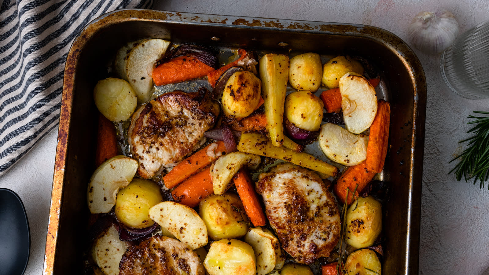 The Sweet And Tangy Ingredient For More Flavorful Pork Chops