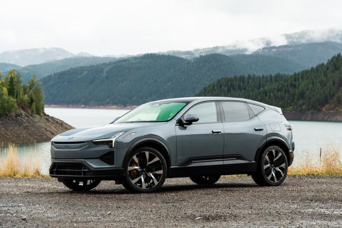 The Polestar 3 has an aggressive exterior, from the cheeky wing on the hood to the pronounced fenders at the rear.