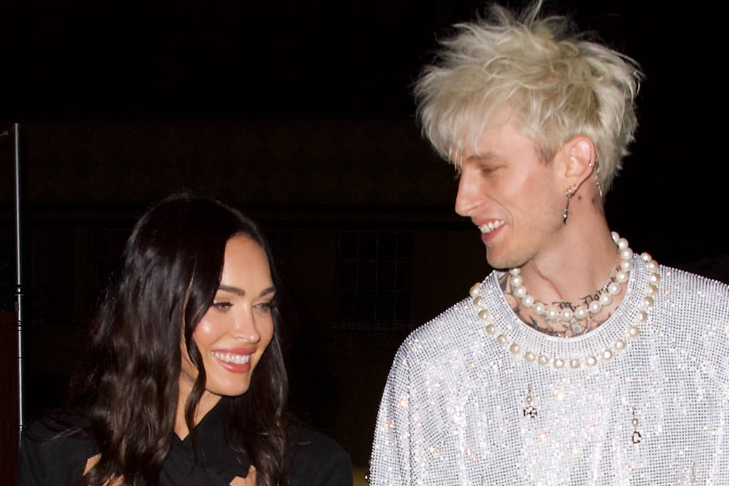 1024px x 683px - Megan Fox's Peek-a Boo Top & Sleek Leather Pants Create a Yin & Yang Moment  With Machine Gun Kelly