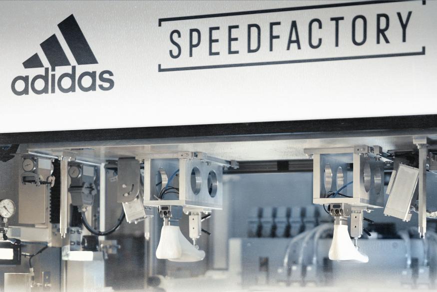 Adidas a vender las zapatillas producidas su fábrica robots | Engadget