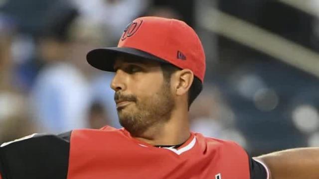 Brewers acquire Gio Gonzalez to bolster rotation
