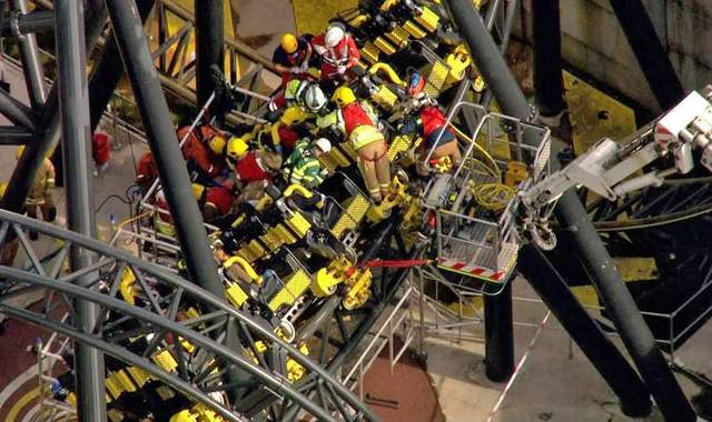 Footage Shows Two Carriages Locked Together Captures Screams Of Riders