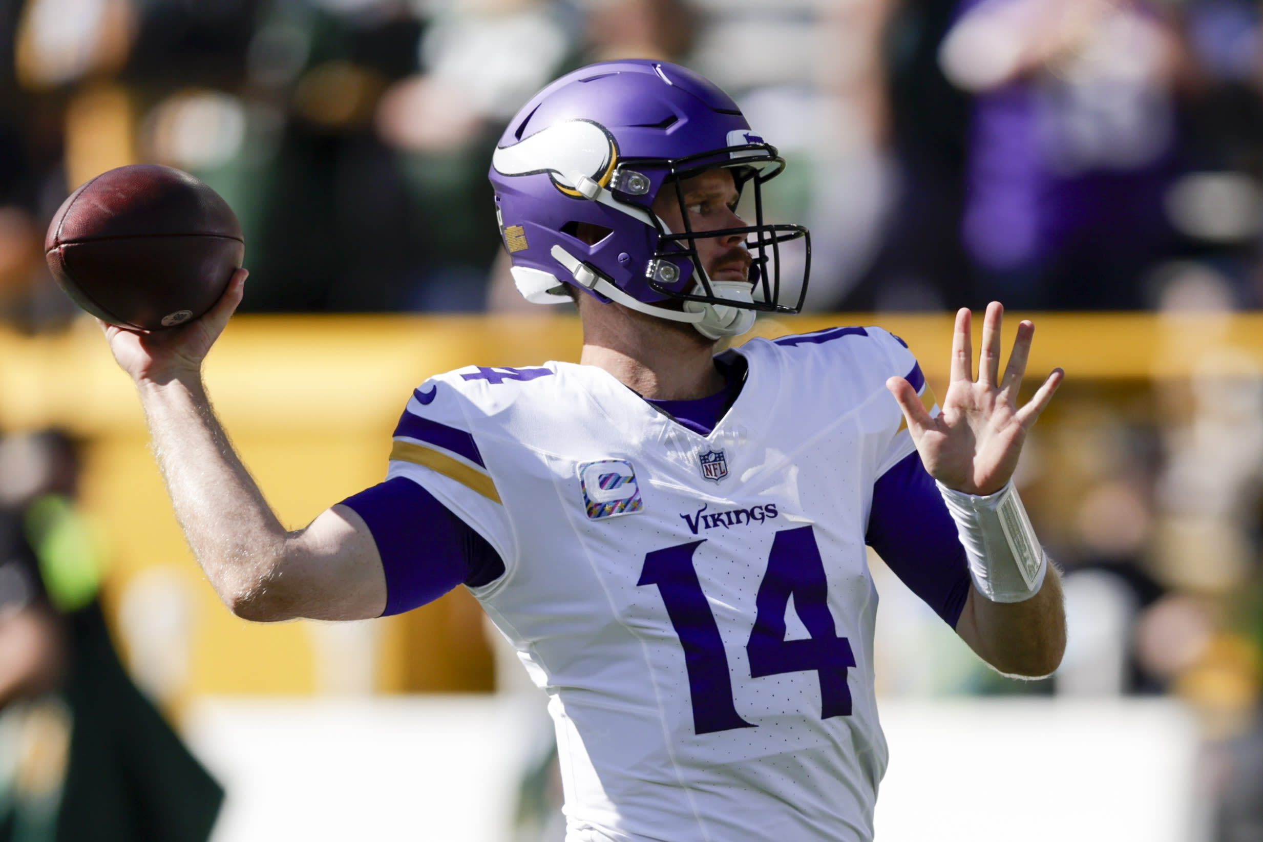 NFL scoring updates: Darnold leads Vikings against Packers