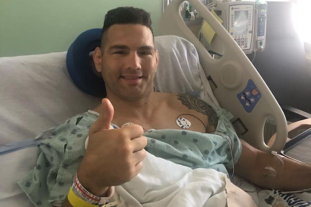 Chris Weidman's wife provides post-surgery update after ...