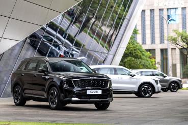 實力擔當！Kia Sorento改款165.9萬起上市、新增油電AWD車型