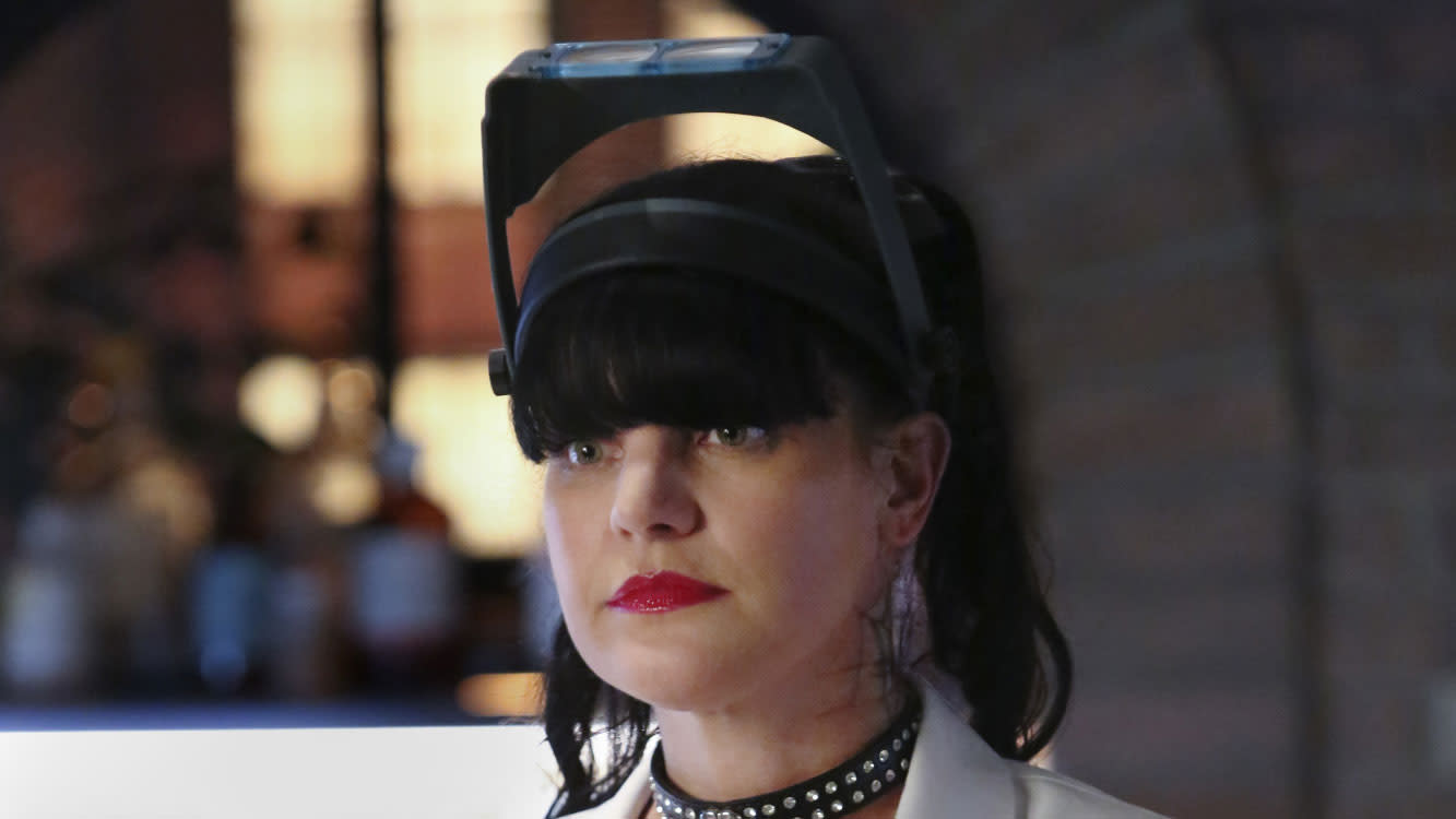 Ncis Alum Pauley Perrette Concerns Fans Over Slashed Hot Sex Picture