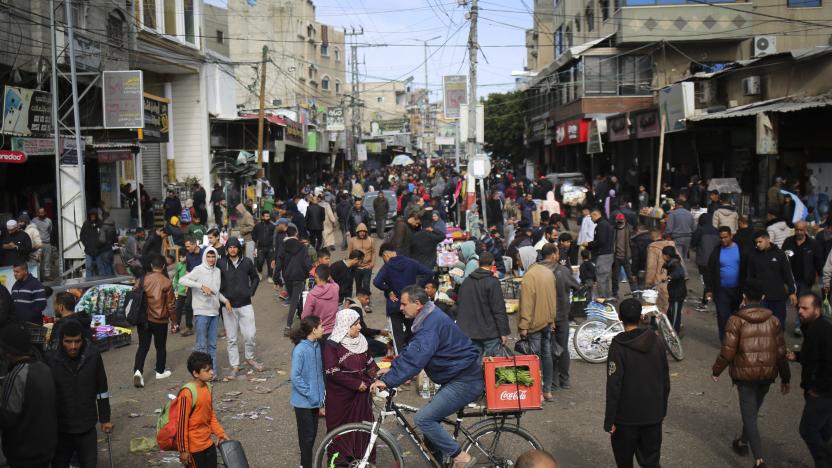 Palestinians crowd at a market area in Rafah in the southern Gaza Strip on March 3, 2024, amid the ongoing conflict between Israel and the Hamas movement. (Photo by AFP) (Photo by -/AFP via Getty Images)