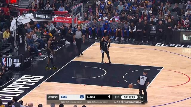 Kevon Looney with a dunk vs the LA Clippers