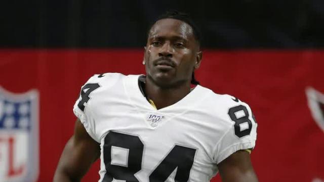 Raiders WR Antonio Brown reportedly offered emotional apology to team Friday morning