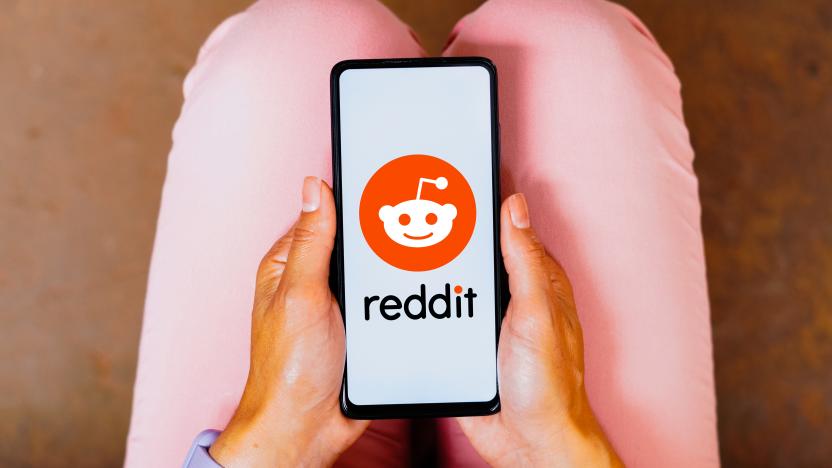 BRAZIL - 2023/05/25: In this photo illustration, the Reddit logo is displayed on a smartphone screen. (Photo Illustration by Rafael Henrique/SOPA Images/LightRocket via Getty Images)