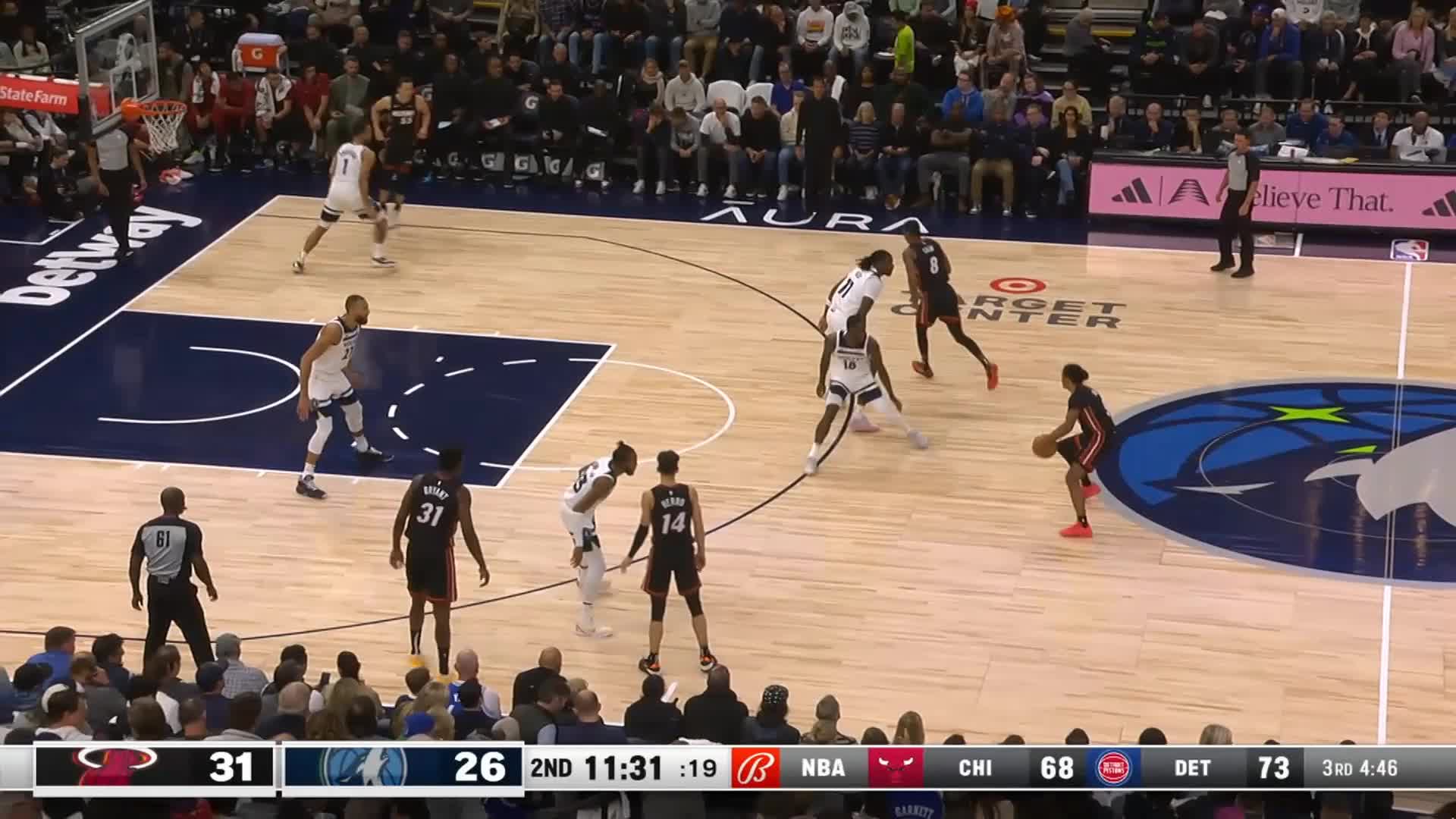 Jamal Cain slams home the alley-oop