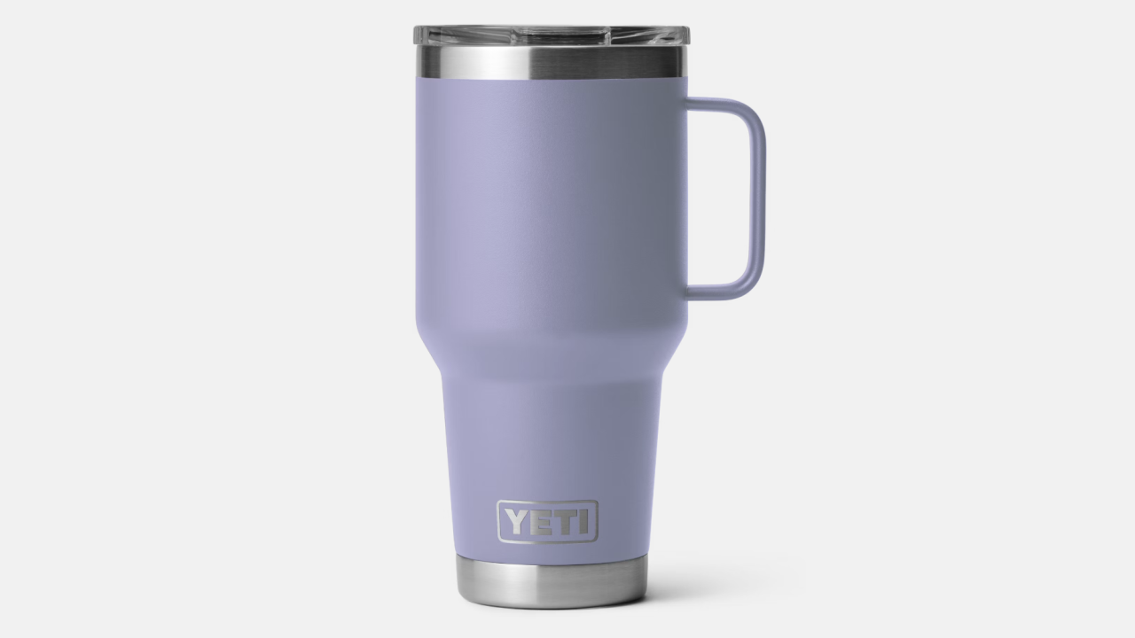 This tumbler will not spill water if you happen to knock it down #meok