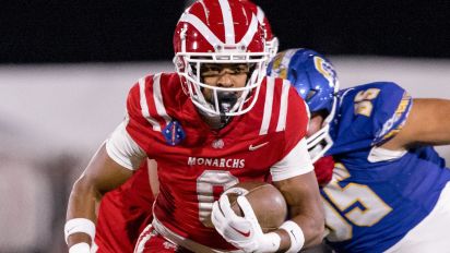 Getty Images - MISSION VIEJO, CA - DECEMBER 9: Running back Jordon Davison #0 of the Mater Dei Monarchs runs the ball during the CIF State Division Open Division Championship Game against the Serra Padres at Saddleback College Stadium on December 9, 2023 in Mission Viejo, California. (Photo by Aubrey Lao/Getty Images)