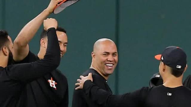 Carlos Beltran's glove comes back from the dead for start in outfield