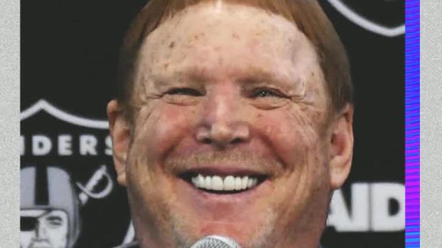Owner Mark Davis says he's given Raiders blessing to sign Colin Kaepernick