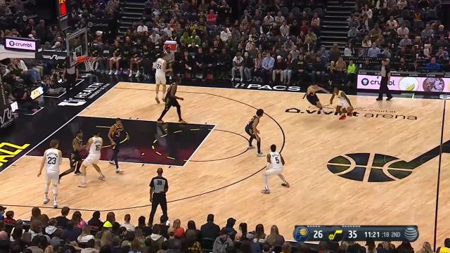 Collin Sexton with an assist vs the Indiana Pacers