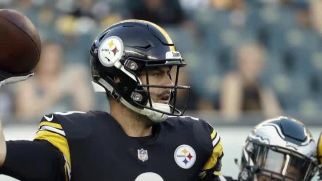 Ex-Steelers backup QB Landry Jones becomes first player to sign with XFL