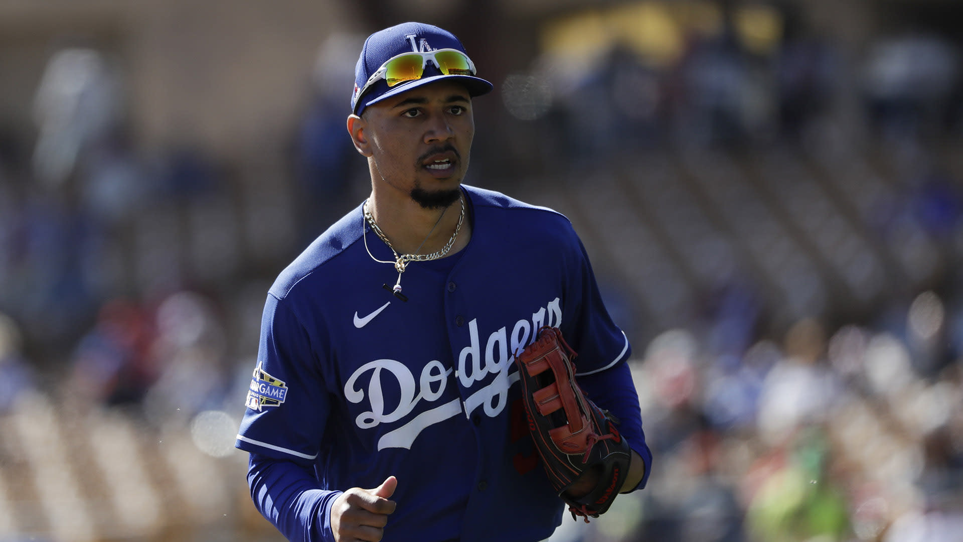 Mookie Betts reportedly signing long-term deal with Dodgers