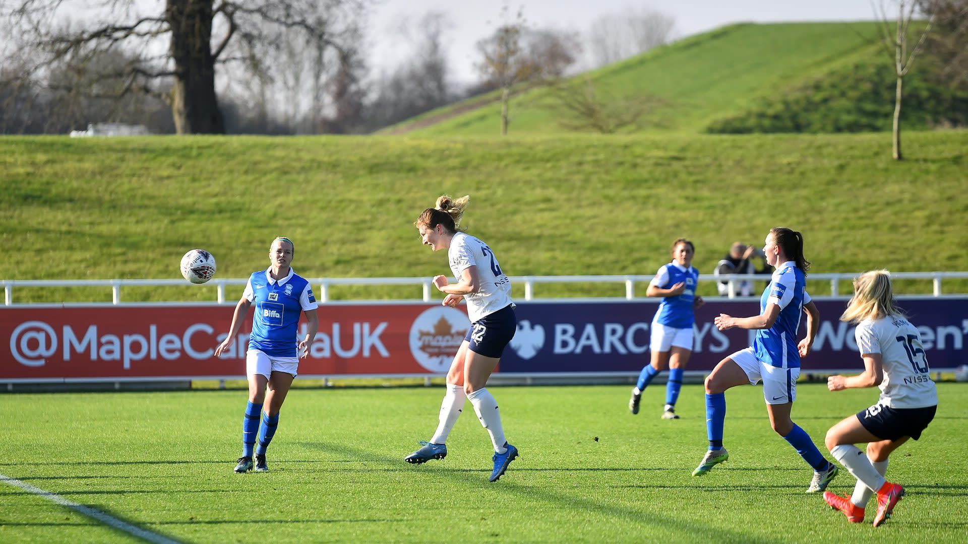 WSL: Man City make most of game in hand; Arsenal end poor run - Yahoo Sports