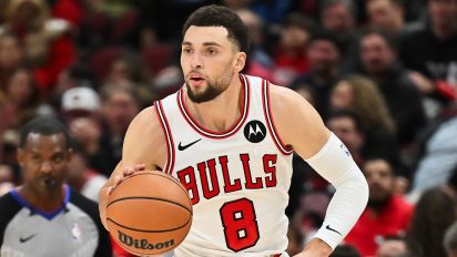 Getty Images - CHICAGO, ILLINOIS - NOVEMBER 15:  Zach Lavine #8 of the Chicago Bulls controls the ball against the Orlando Magic on November 15, 2023 at United Center in Chicago, Illinois.   NOTE TO USER: User expressly acknowledges and agrees that, by downloading and or using this photograph, User is consenting to the terms and conditions of the Getty Images License Agreement.  (Photo by Jamie Sabau/Getty Images)