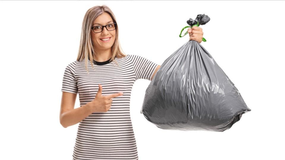 TRASH BAG DRESS! (Inspired by Amber Scholl) 