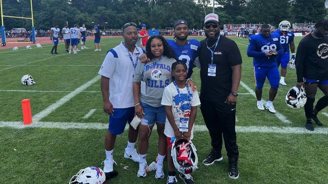 Bills S Damar Hamlin Participates In Team Drills