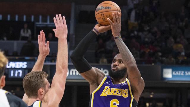 How will the Lakers contend while LeBron James is in health and safety protocols?