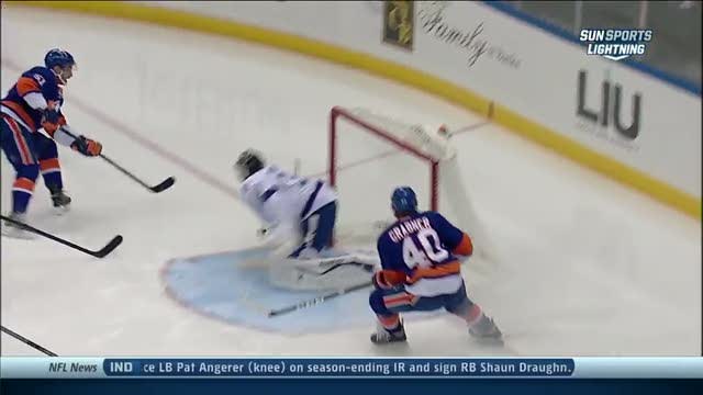 Ben Bishop robs Nielsen on the 2-on-0 break