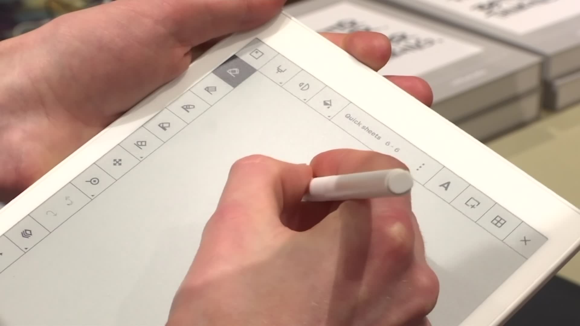 a-new-tablet-converts-handwritten-notes-to-text