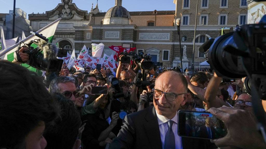 Derniers rassemblements organisés à la fin de la campagne