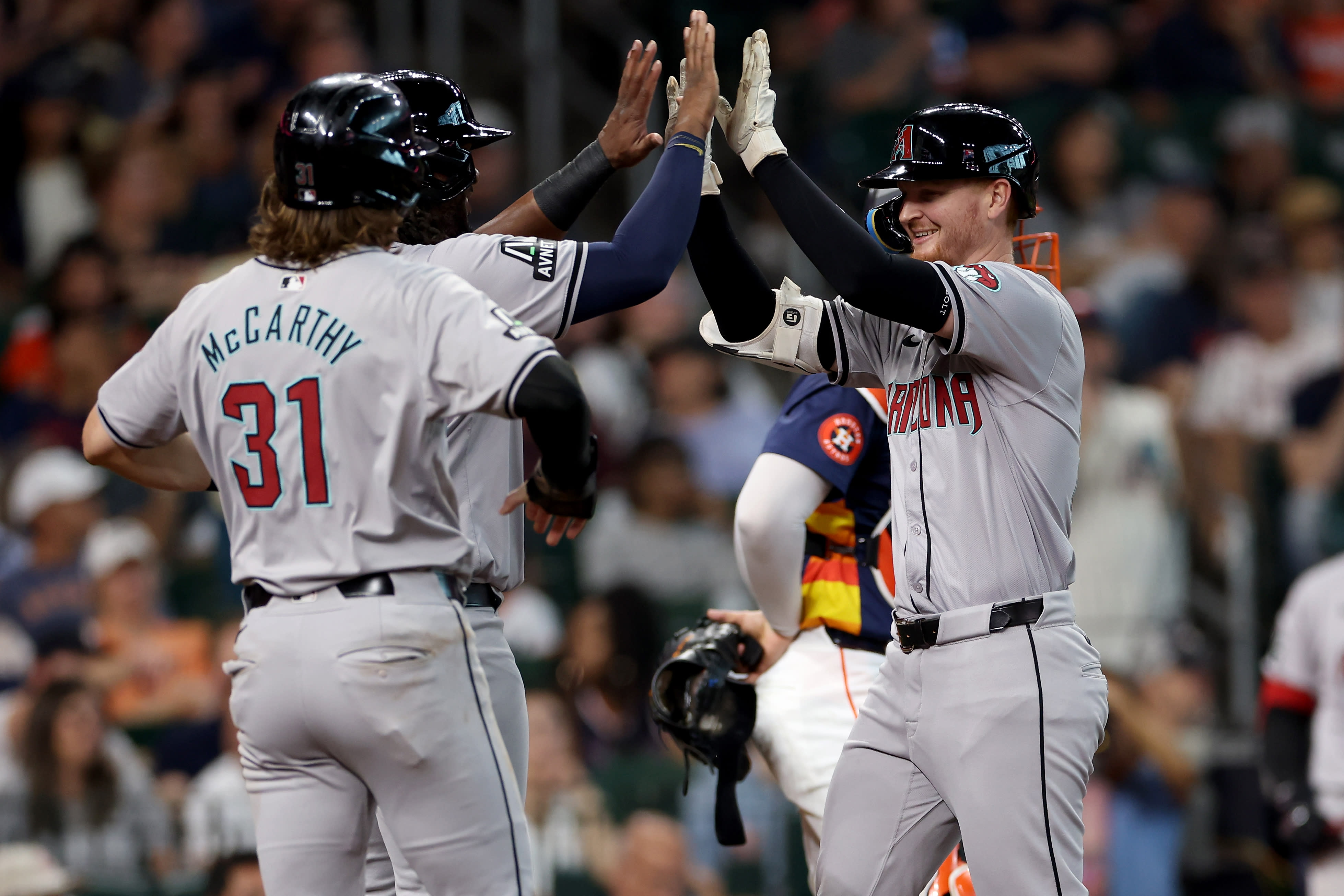 Diamondbacks' Pavin Smith drills 3 home runs in first 3 at-bats in dominant win over Astros