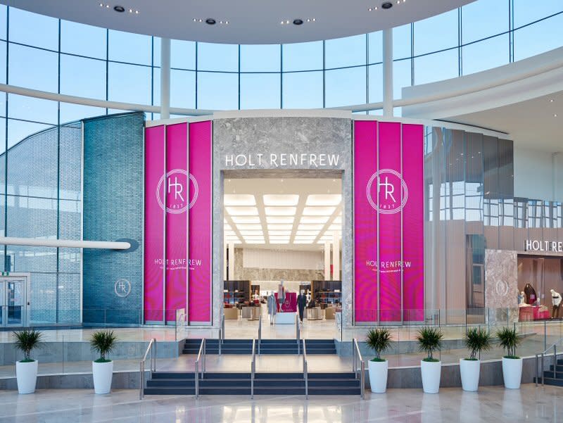 Holt Renfrew expanding its downtown Vancouver store