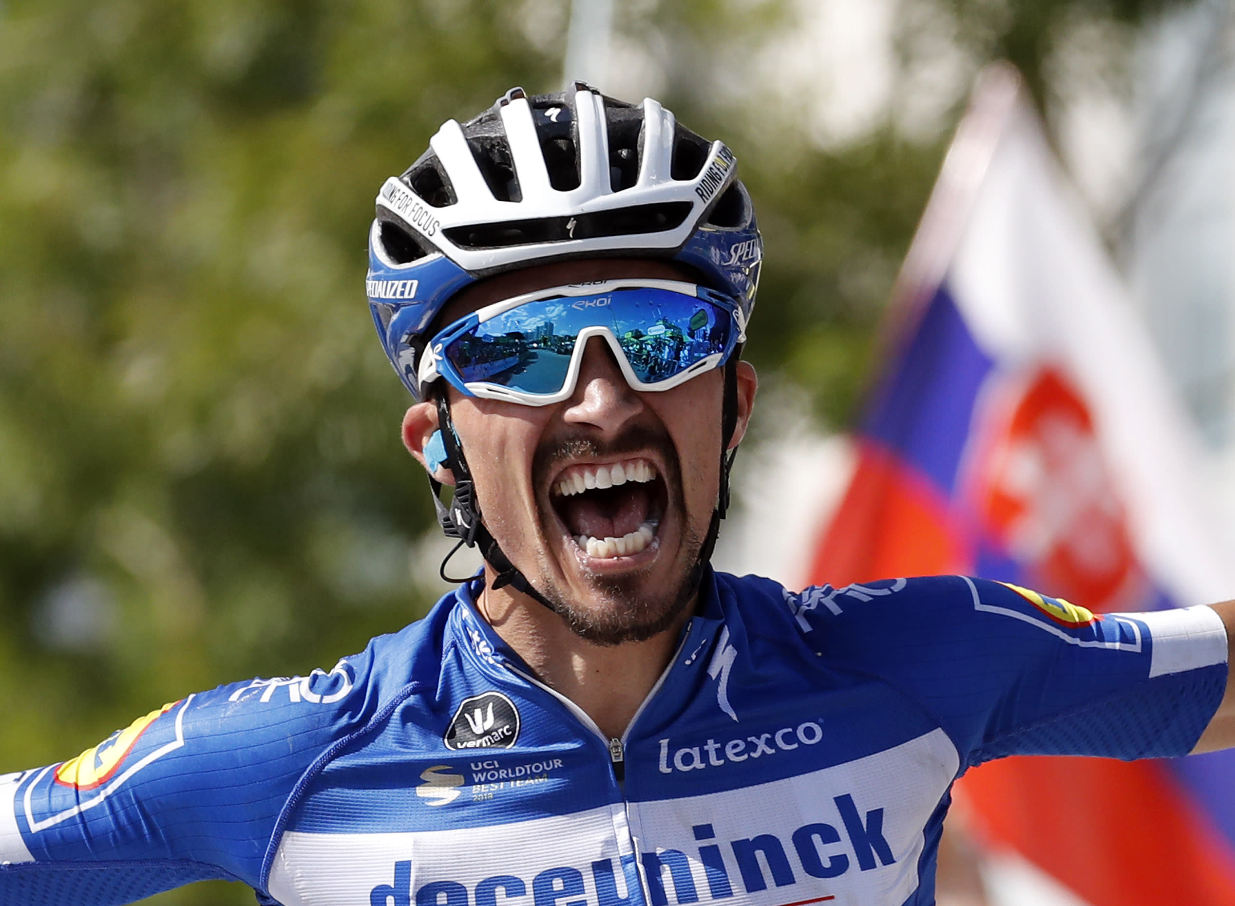 Cool In Champagne Alaphilippe Wins Sparkling Tour Stage