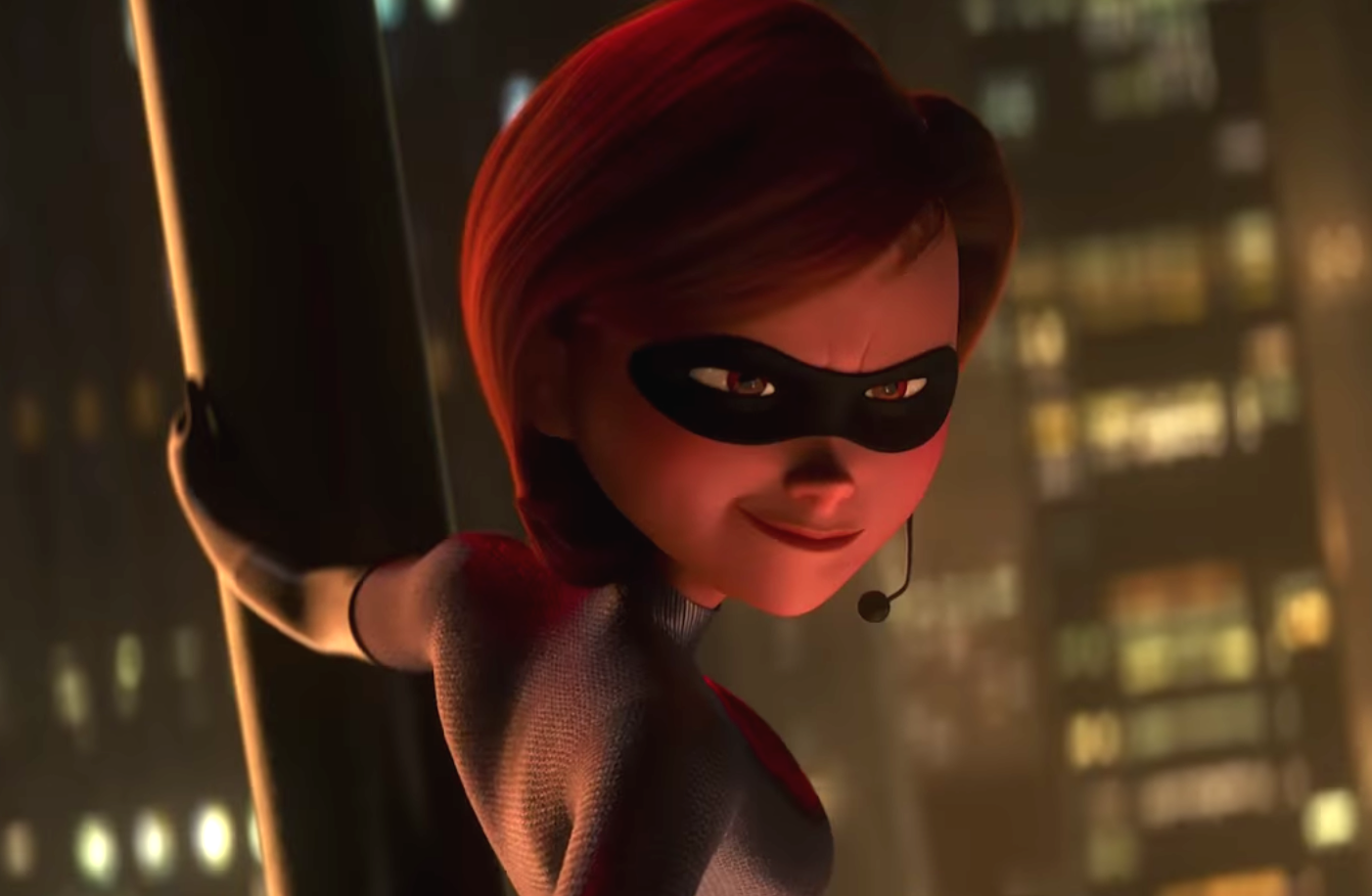 ‘incredibles 2’ How Elastigirl Saves A Runaway Train And Asserts Female Empowerment