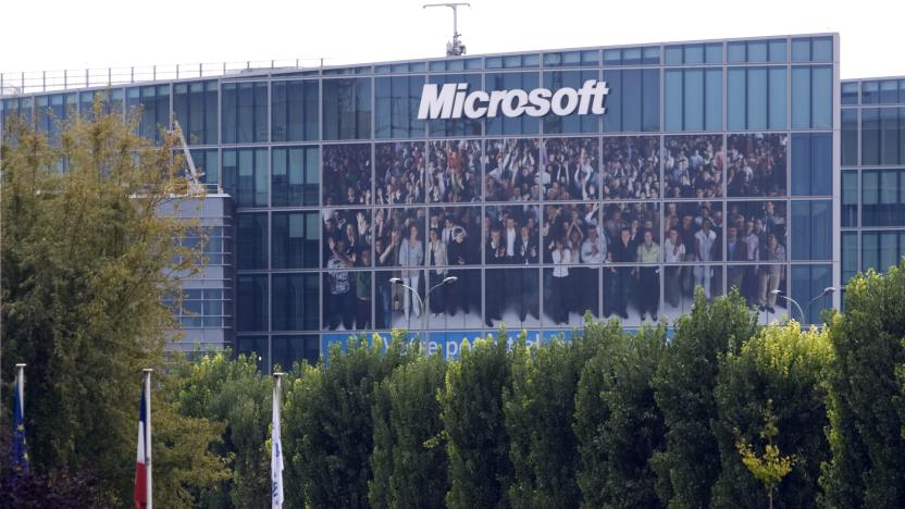 General view of Microsoft Corporation new headquarters in Issy-les-Moulineaux, near Paris October 6, 2009.  REUTERS/Charles Platiau (FRANCE BUSINESS )