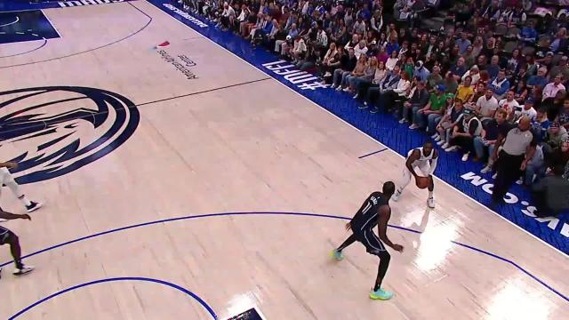 Tim Hardaway Jr. with an and one vs the Orlando Magic