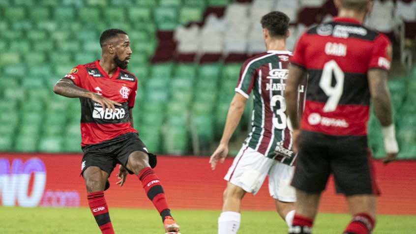 Flamengo sai na frente, Fluminense reage, e primeira ...