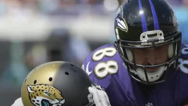 Baltimore Ravens cut injured tight end Dennis Pitta