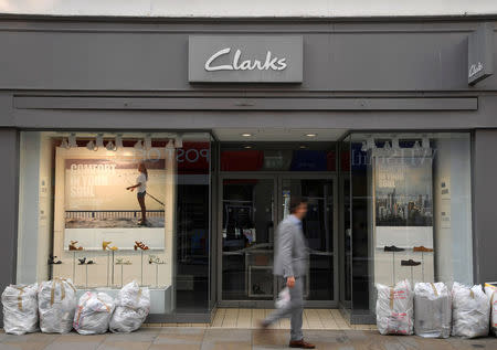clarks shoe store nearby