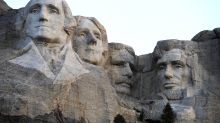 El monte Rushmore, una herida abierta para los indígenas, espera a Trump