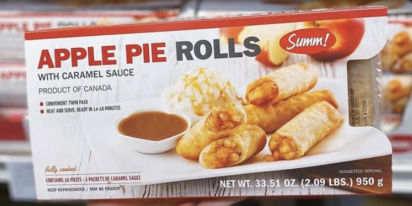 Costco Is Selling Apple Pie Rolls And All That S Missing Is The Ice Cream