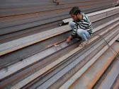 India's sponge iron producers seek duties to curb iron ore exports