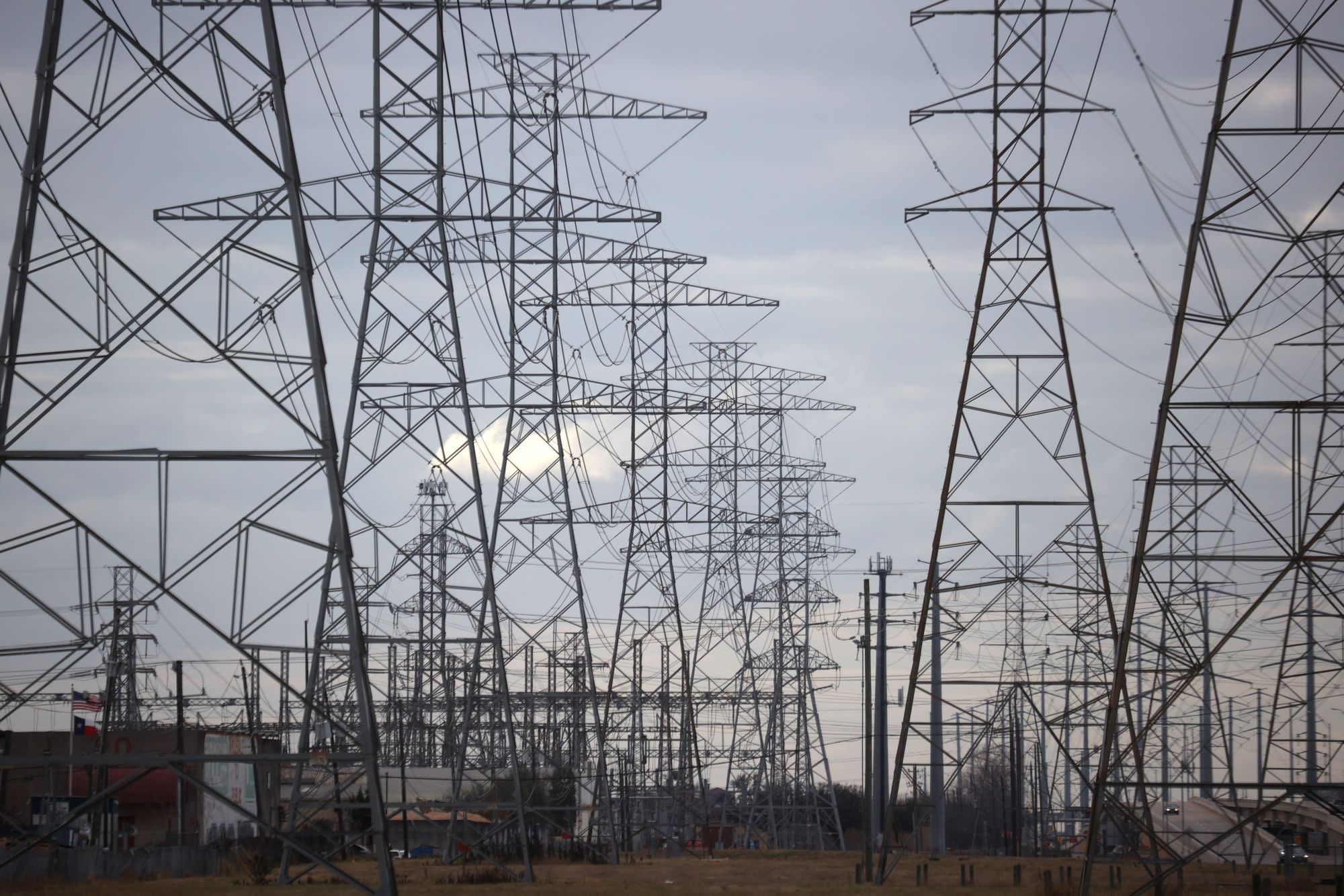 Days before Blackouts Alerted One Texas Power Giant