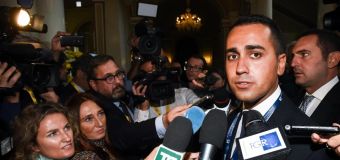 Cernobbio, Di Maio: "Noi ultima speranza". Salvini: "Falso"