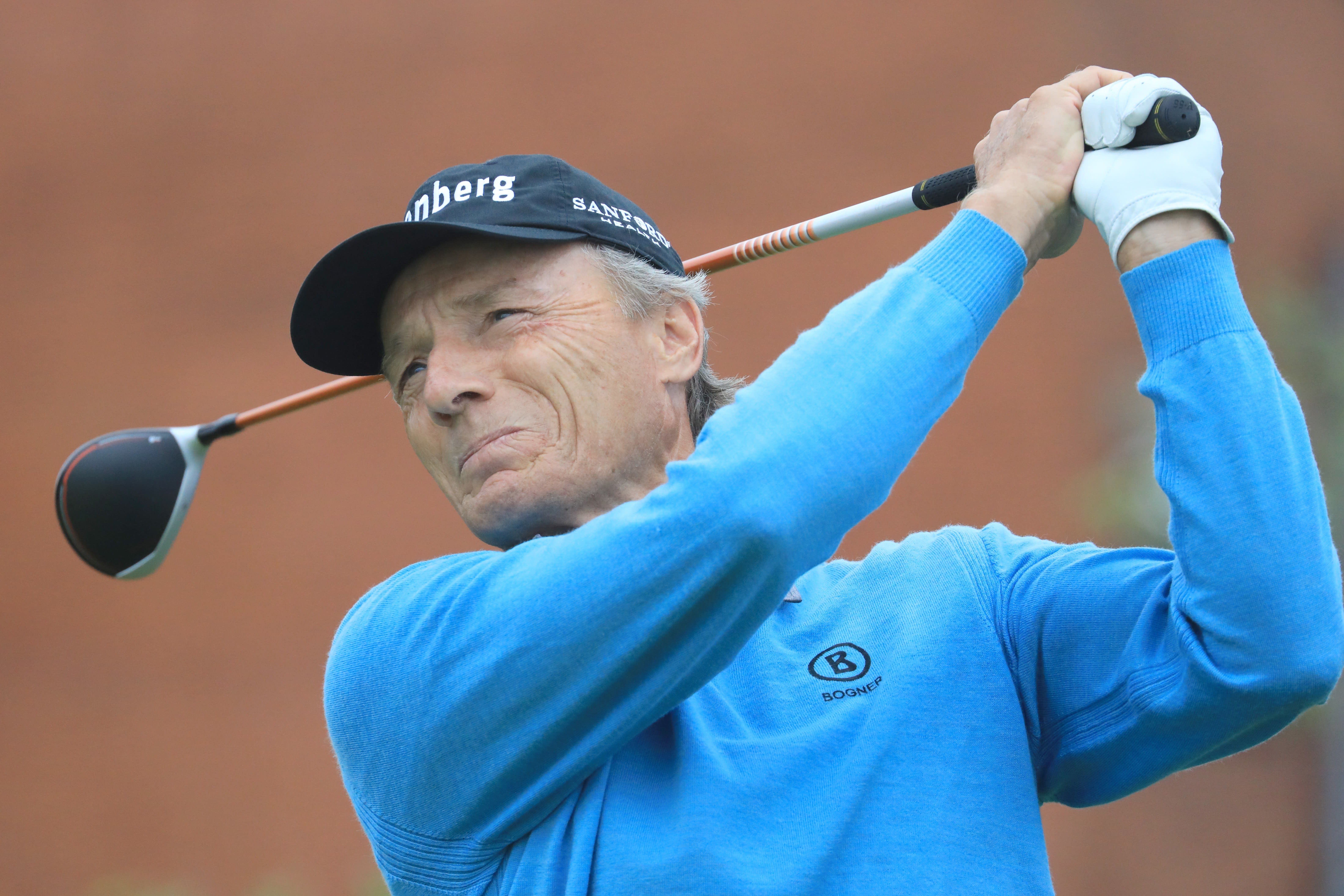 Bernhard Langer wins the Senior British Open with another agebelying