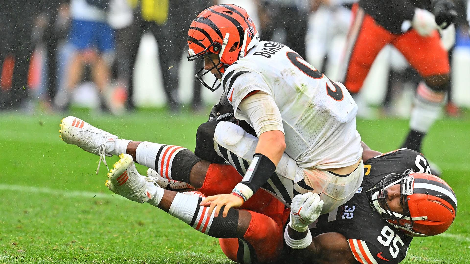 Browns Rule D-Tackle Siaki Ika Out Against Steelers